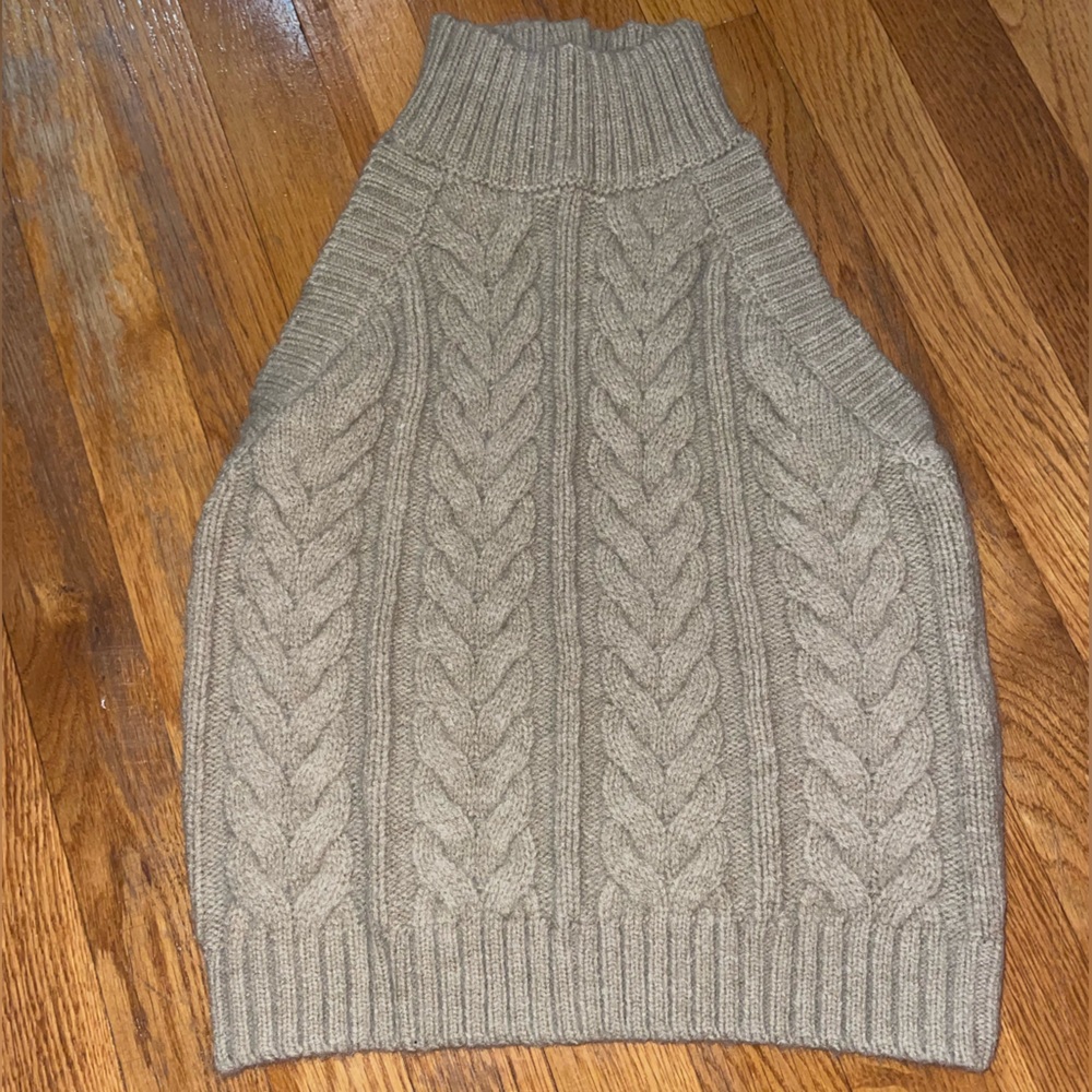 Cable Knit Sweater tank in Tan